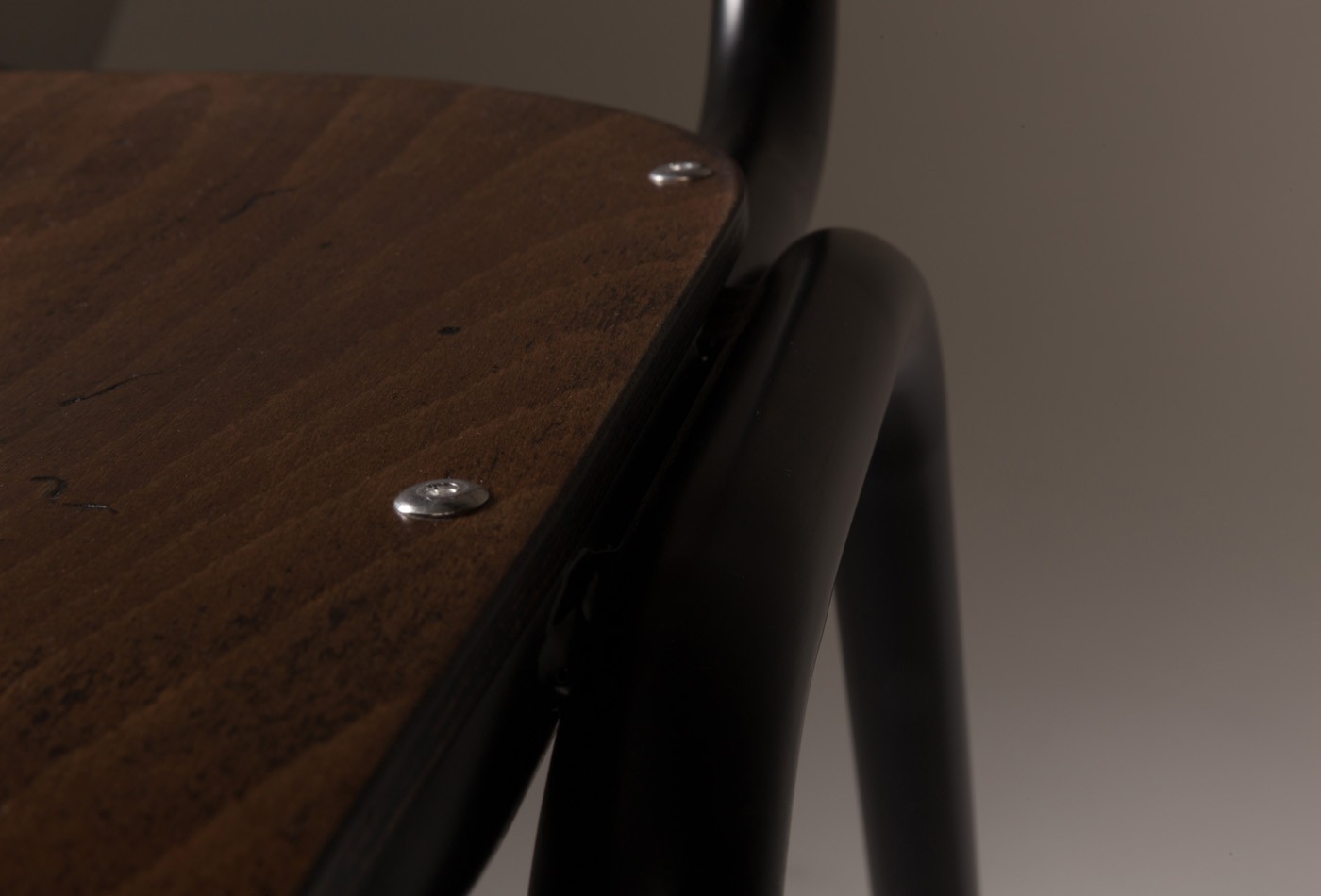 1100239_4 DUTCHBONE Scuola tool