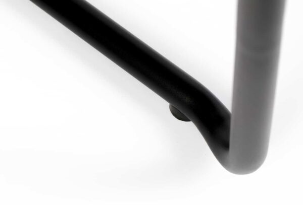 ZUIVER Thirsty tool käetugedega, 4 värvi