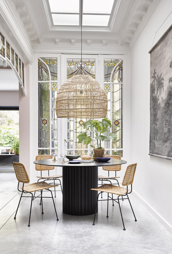HKliving punutud laevalgusti
