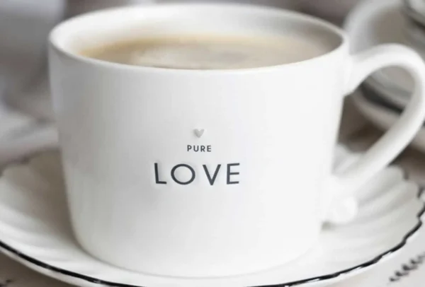 BC* tass valge, triibuline "Pure Love"
