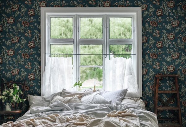 Sandberg tapeet Rosenholm Midnight Blue 407-86