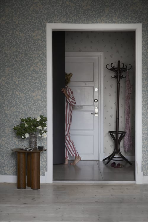 Sandberg tapeet Linnea, Misty Blue 838-36