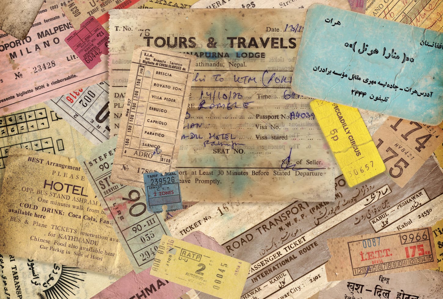 Rebel Walls pilttapeet Tours And Travels R10371