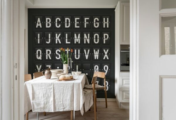 Rebel Walls pilttapeet Departure Alphabet R12391