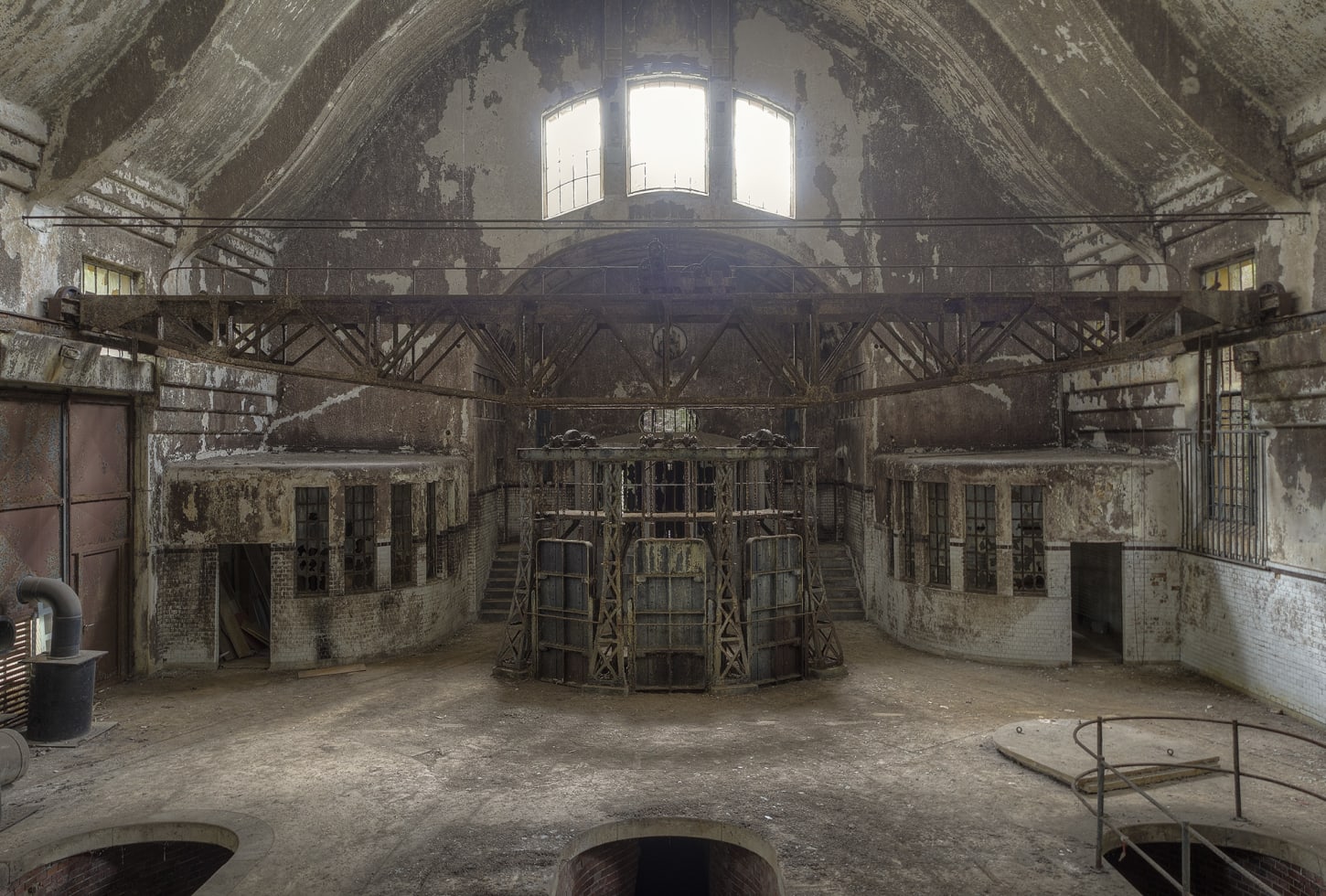 Rebel Walls pilttapeet Broken Belle Epoque R14361