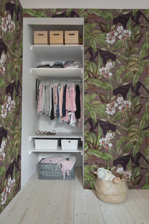 r16802_interior2 Rebel Walls pilttapeet Alluring Panthers, Pink R16802