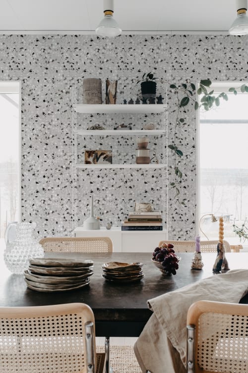 Rebel Walls tapeet Terrazzo, Stone Grey R18571