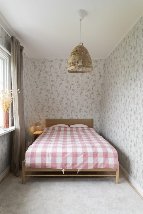 Sandberg tapeet Iris Powder Pink S10135