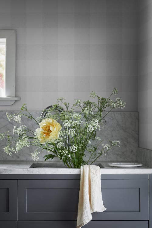 Sandberg tapeet Lykke, Mineral Gray S10212