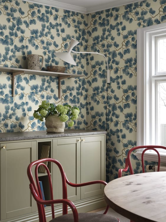 Sandberg tapeet Pine, Blue S10327