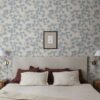 Sandberg tapeet Pine, Misty Blue S10328