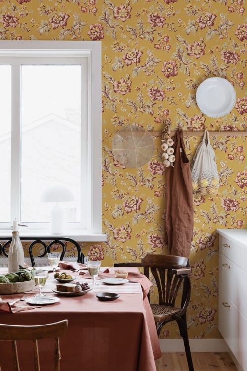 Sandberg tapeet Rosenholm, Yellow S10414