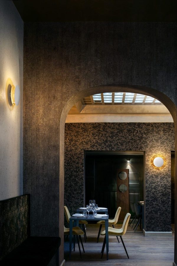 Omexco  CA24 seinakate