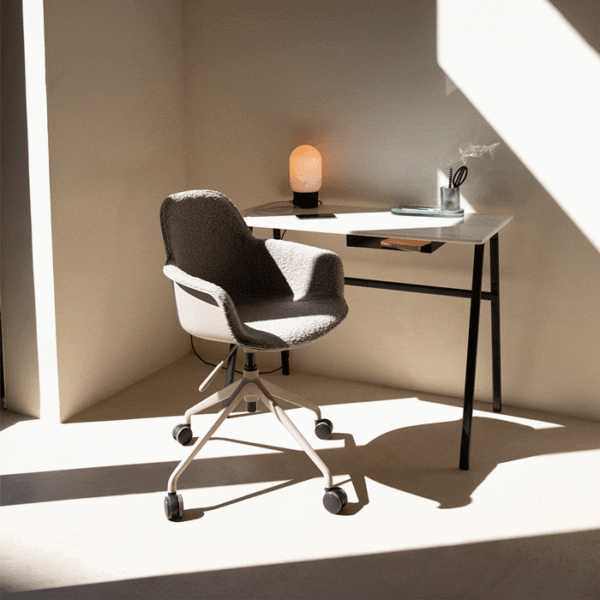 Zuiver tool Albert Kuip Office