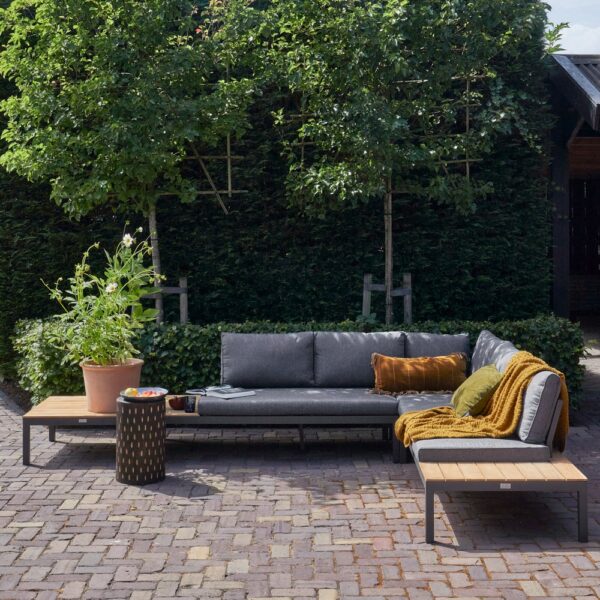 De Eekhoorn Perry stool Collection