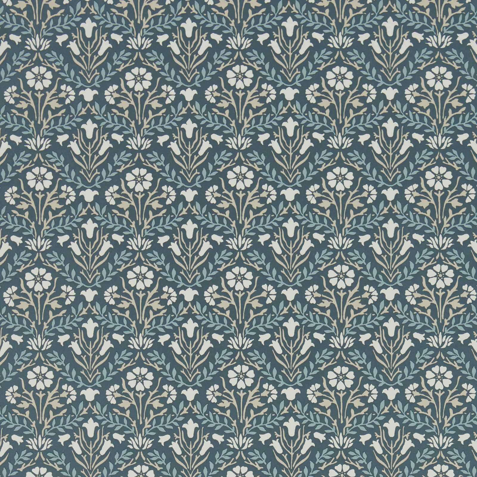 Morris & Co. tapeet Morris Bellflowers