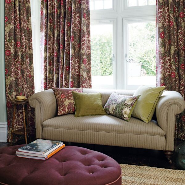 morris-seaweed-morris-and-co-ink-woad-fabric-224470-image02 Morris & Co kangas Seaweed