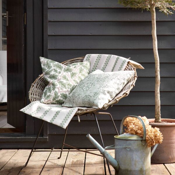 Morris & Co kangas Oak