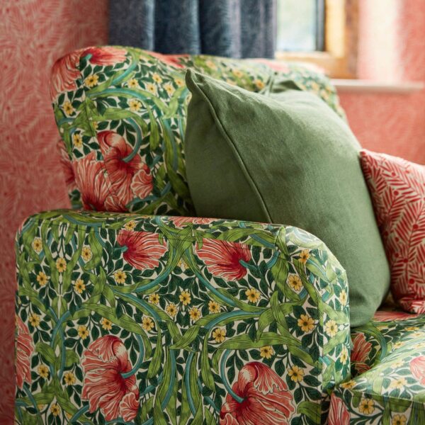 pimpernel-morris-and-co-shamrock-watermelon-fabric-227213-image04 Morris & Co kangas Pimpernel