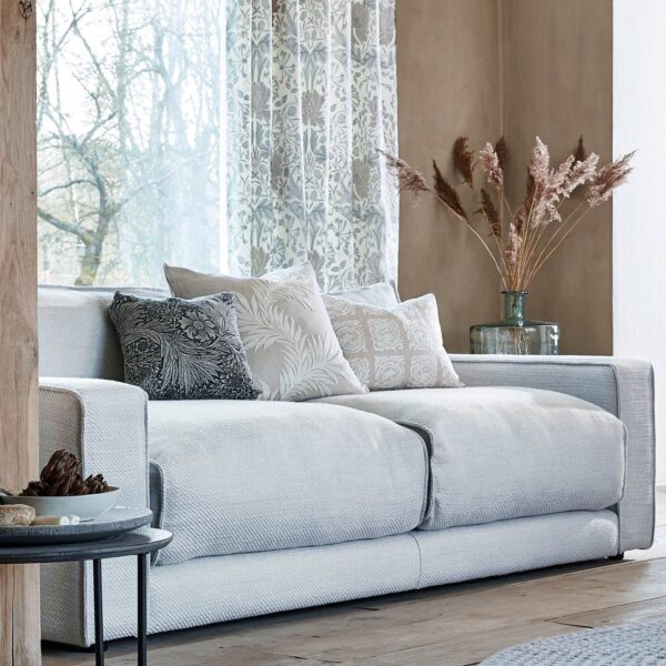 pure-marigold-trail-embroidery-morris-and-co-lightish-grey-fabric-236630-image02 Morris & Co kangas Pure Marigold Trail Embroidery