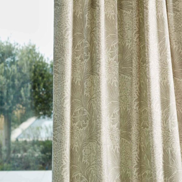 pure-marigold-wide-width-morris-and-co-stone-fabric-227276-image04 Morris & Co kangas Pure Marigold Wide Width