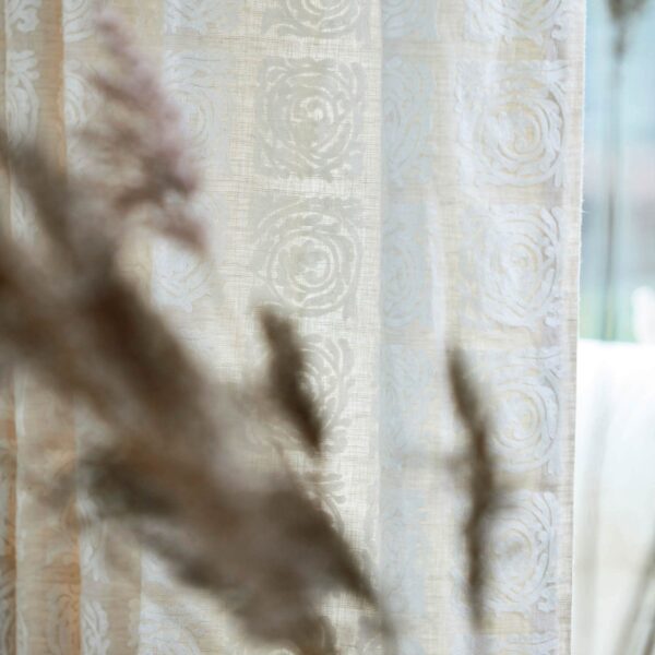 pure-scroll-embroidery-morris-and-co-linen-fabric-236612-image02 Morris & Co kangas Pure Scroll Embroidery