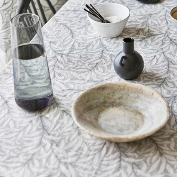 Morris & Co kangas Pure Willow Boughs Print