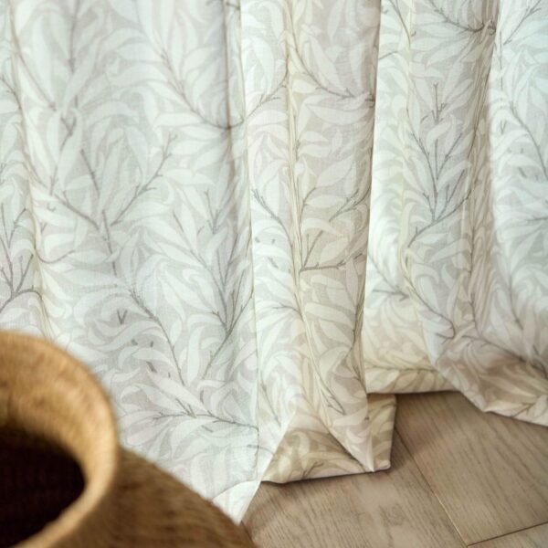 pure-willow-boughs-sheer-wide-width-morris-and-co-linen-fabric-227296-image04 Morris & Co kangas Pure Willow Boughs Sheer Wide Width
