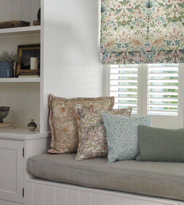 Morris & Co kangas Standen