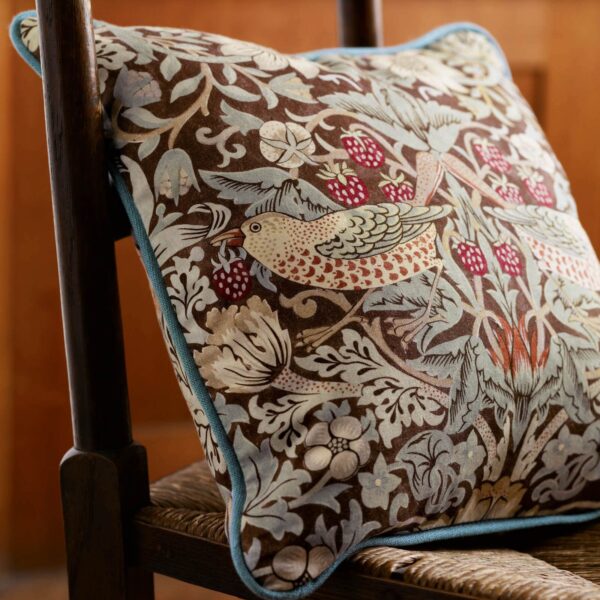 Morris & Co kangas Strawberry Thief