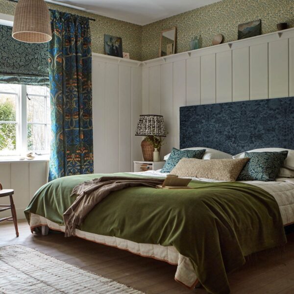 Morris & Co kangas Sunflower Caffoy Velvet