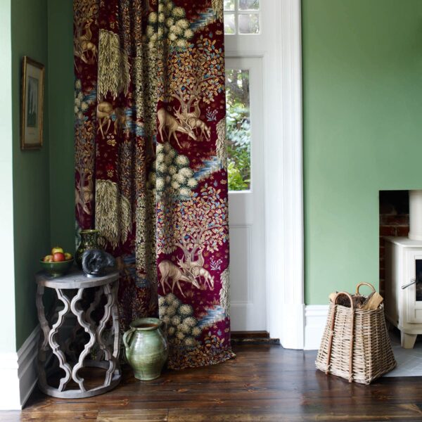 the-brook-velvet-morris-and-co-tapestry-red-fabric-224498-image02 Morris & Co kangas The Brook Tapestry