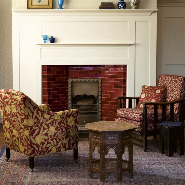 willow-bough-morris-and-co-crimson-manilla-fabric-230288-image02 Morris & Co kangas Willow Bough