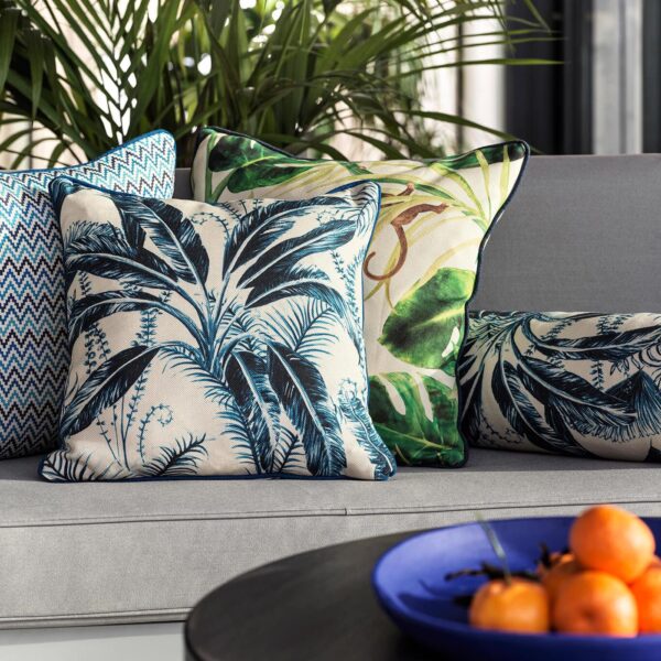 Clarke & Clarke kangas Majorelle Outdoor