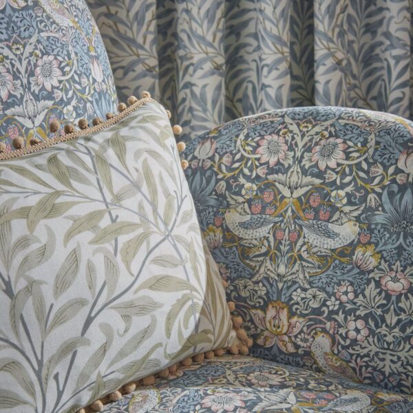 Clarke & Clarke kangas Strawberry Thief