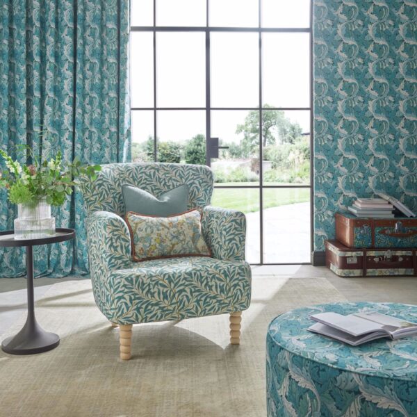 Clarke & Clarke kangas Golden Lily