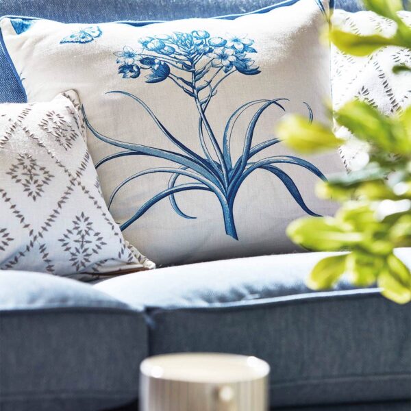 Sanderson kangas Etchings & Roses