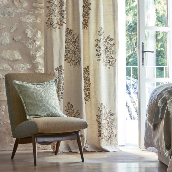 Sanderson kangas Wendell Embroidery