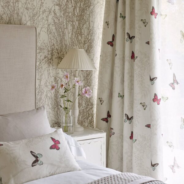 Sanderson kangas Butterfly Voile