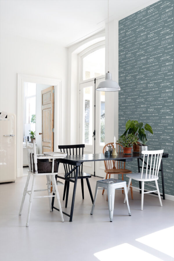 ESTAhome tapeet kriiditahvel tekst vintage sinine