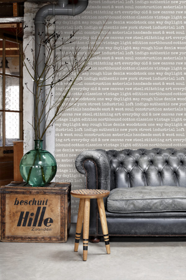 ESTAhome tapeet linnatekst - hall