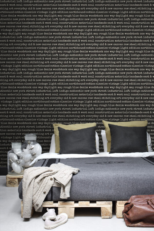 ESTAhome tapeet city talk tekst - must