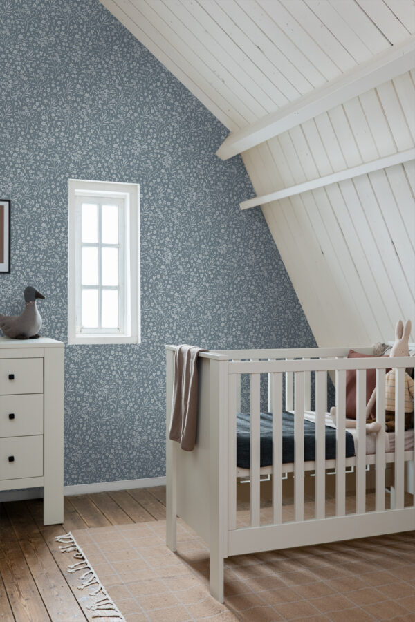 ESTAhome tapeet lilled tuhmid vintage sinine