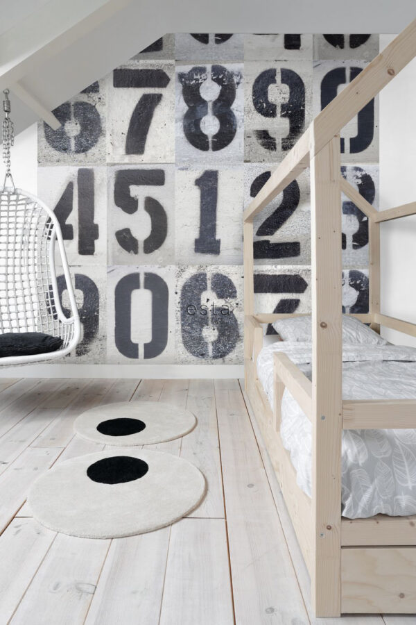 ESTAhome fototapeet spray värvitud numbrid betoonseinal - mustvalge