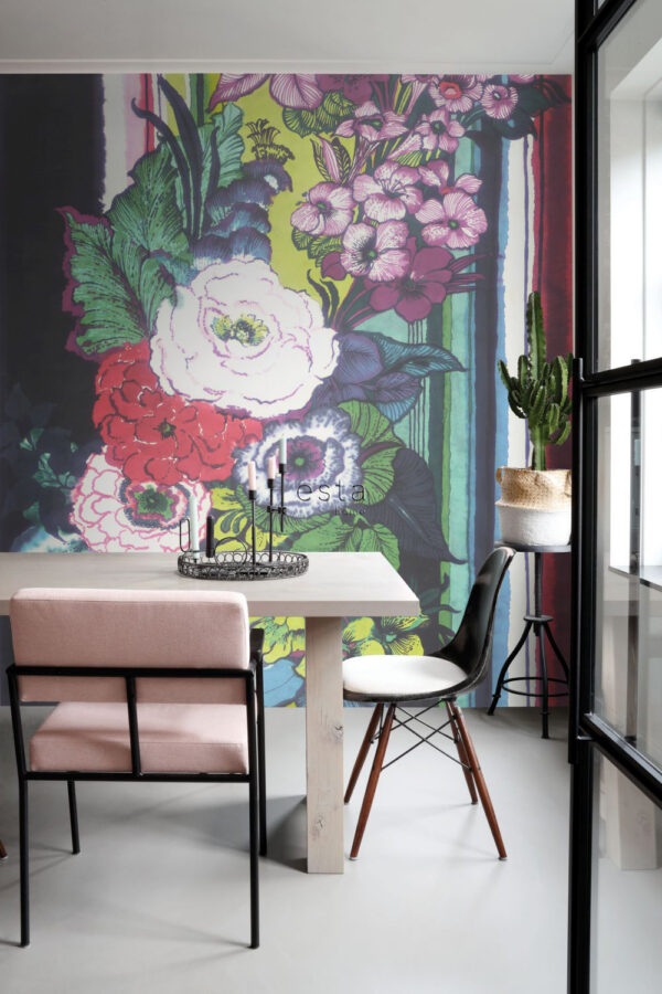 ESTAhome fototapeet lilled - must, punane, sinine, valge ja roheline
