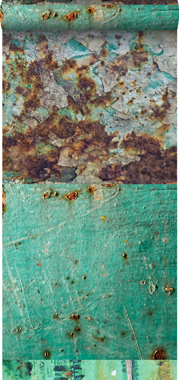 ESTAhome mittekootud tapeet XXL patchwork roostes kulunud metallplaadid mere roheline ja pruun
