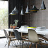 Origin Wallcoverings tapeet suured roostes metallplaadid naeltega - must ja tume petrolsinine