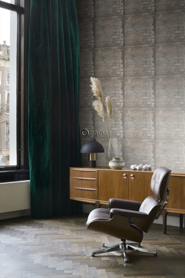 Origin Wallcoverings tapeet suured roostes metallplaadid naeltega tööstuslik hall