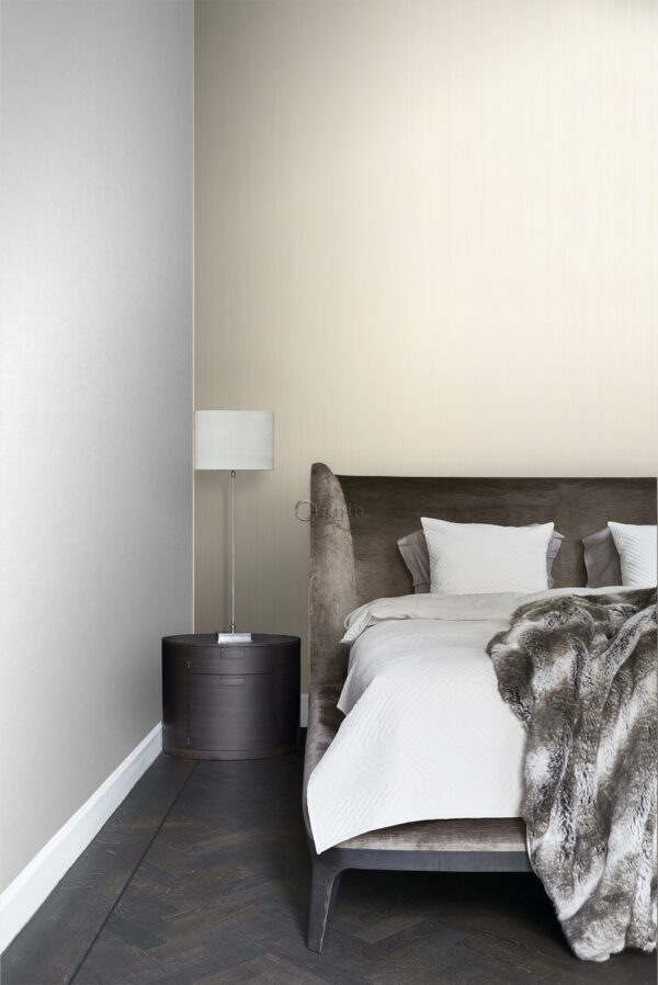 Origin Wallcoverings tapeet peened triibud - antiikvalge