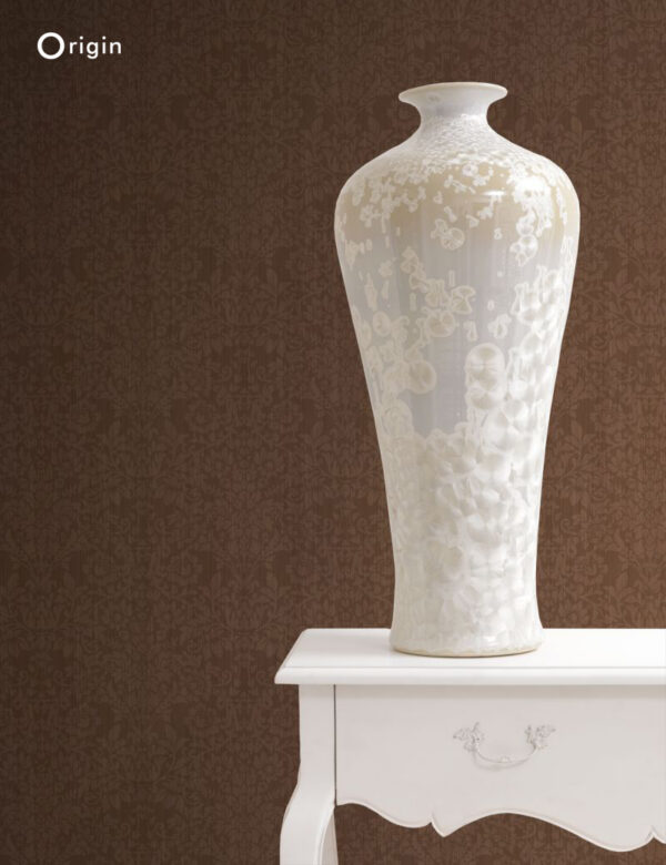Origin Wallcoverings tapeet ornament - pruun ja hele läikiv kuld